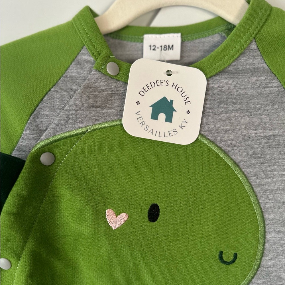 Baby Romper ~ Grey with Green Dinosaur - Size 12-18 months🦖 - Picture 2 of 3